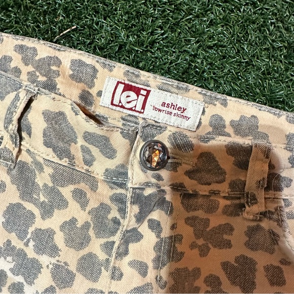 Leopard Print Low-Rise Skinny Jeans LEI, Women's Size 8 Approx. - Picture 2 of 9